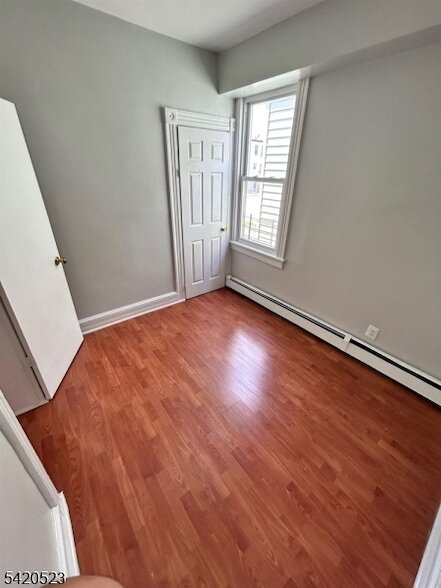 Building Photo - 222 Inslee Pl