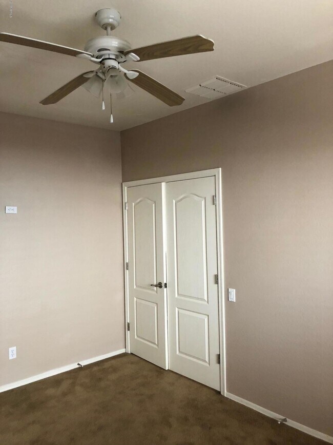 Building Photo - 11880 W Kinderman Dr