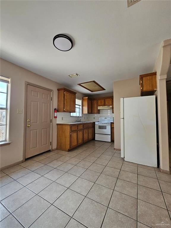 Building Photo - 19 East St