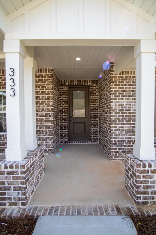 Building Photo - 333 Shoal River Dr