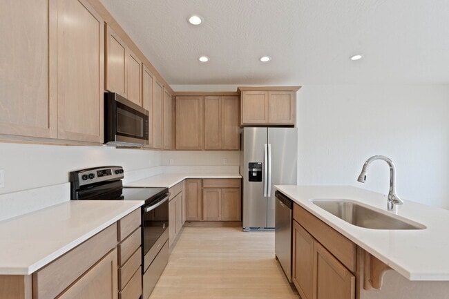 Building Photo - 3578 Blaze Lp