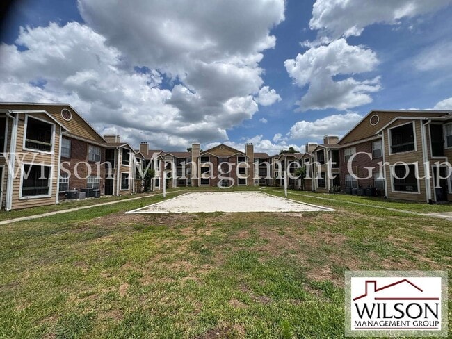 Building Photo - 5540 Devonbriar Way
