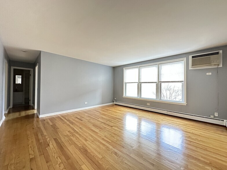 Building Photo - 622 Lincoln Ave