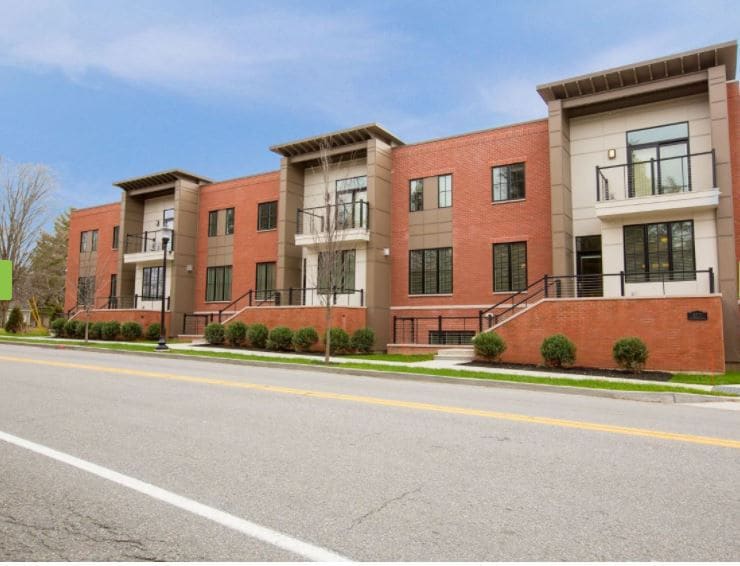 Building Photo - 2 WEST