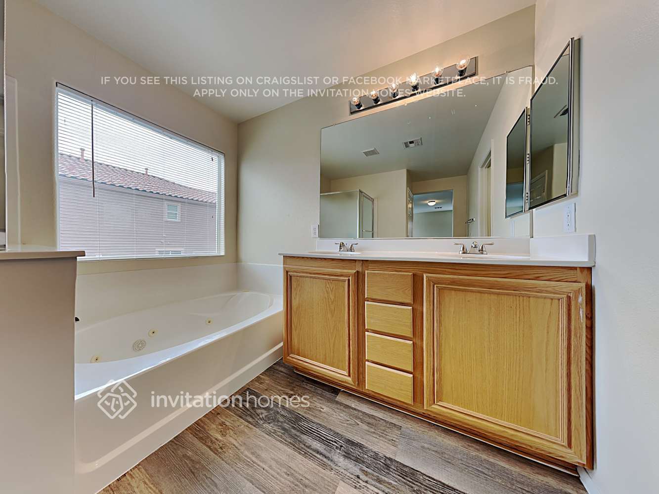 Building Photo - 2609 Courlan Dr