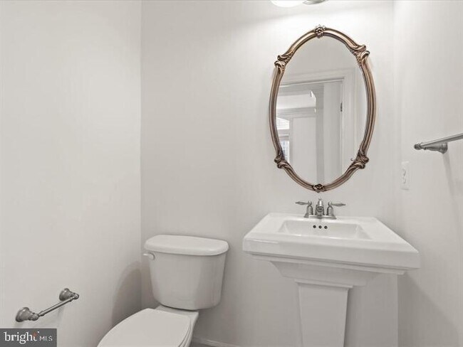 Building Photo - 7980 Vigne Ct