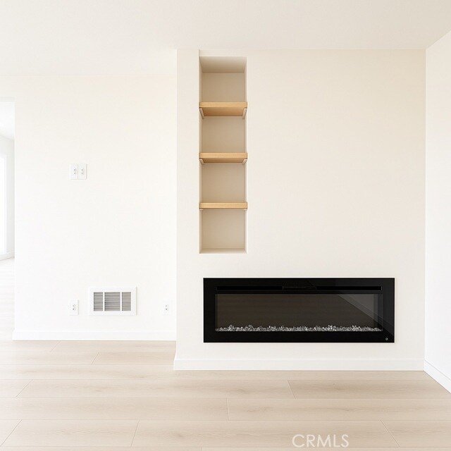 Building Photo - 2124 Hermosa Ave