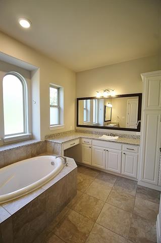 Building Photo - 2313 Lamberth Ct