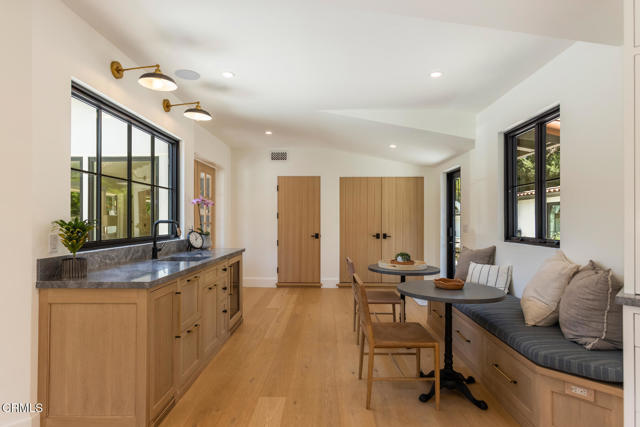 Building Photo - 4435 Encinas Dr