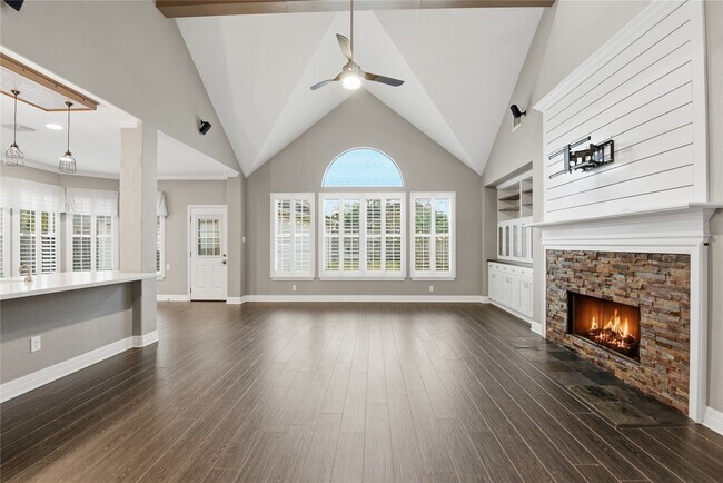 Building Photo - 3130 Red Maple Dr