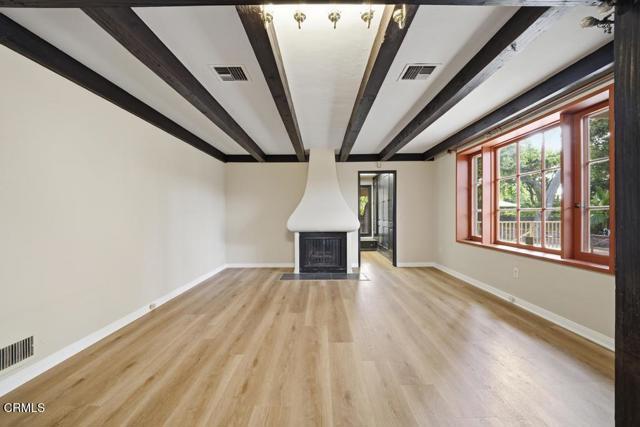 Building Photo - 568 Los Arboles Ln
