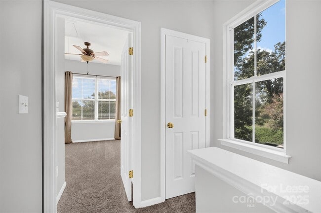 Building Photo - 104 Kensington St