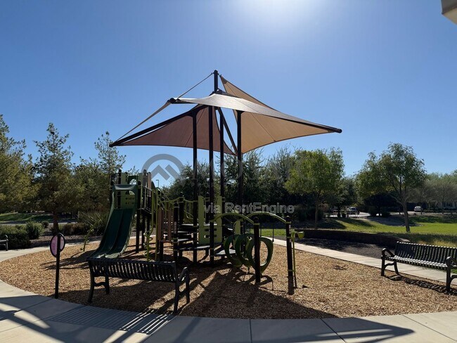 Building Photo - 800 E Tonto Pl
