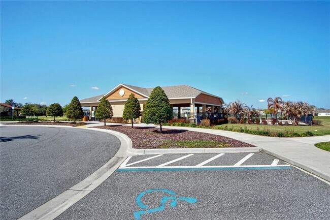 Building Photo - 736 Brooklet Dr