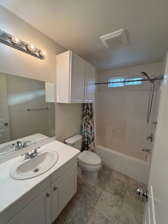 Building Photo - 9137 Arbol del Rosal Way