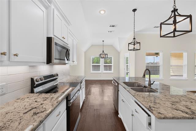 Building Photo - 8507 Christie Ln