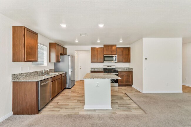 Building Photo - 6844 Toros St