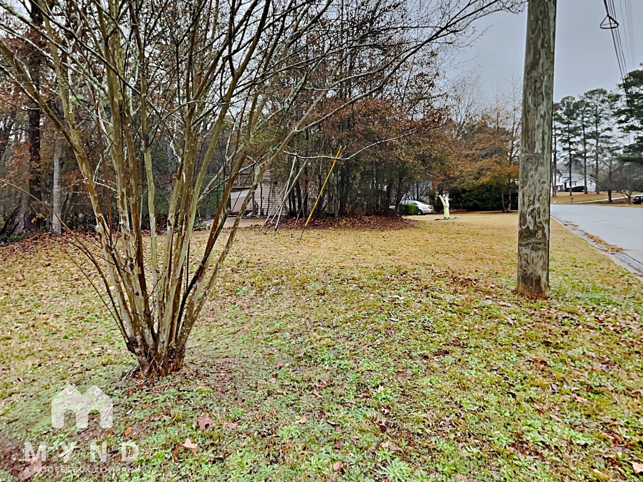 Building Photo - 1224 Classic Dr NE