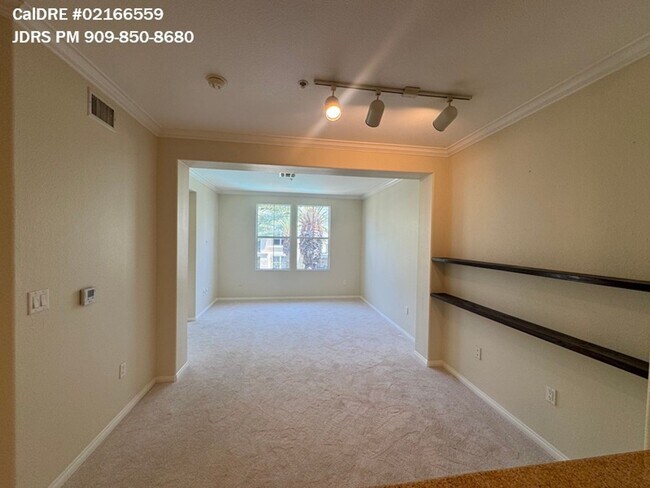Building Photo - Irvine 1 Bedroom Condo