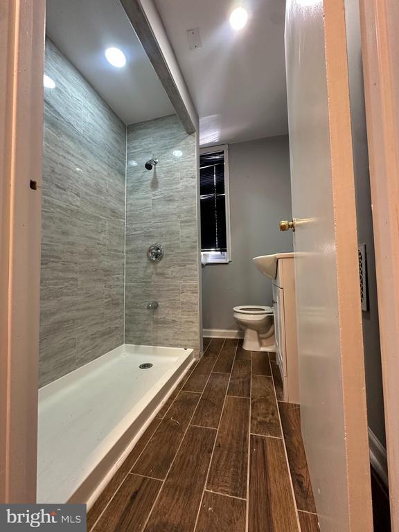 Building Photo - 2812 Emerald St