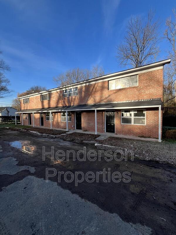 Building Photo - 2715 Dundeen St