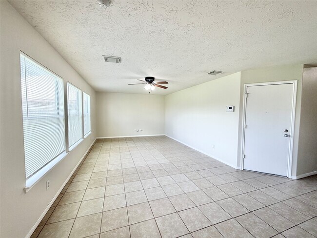 Building Photo - 21734 Texian Ct
