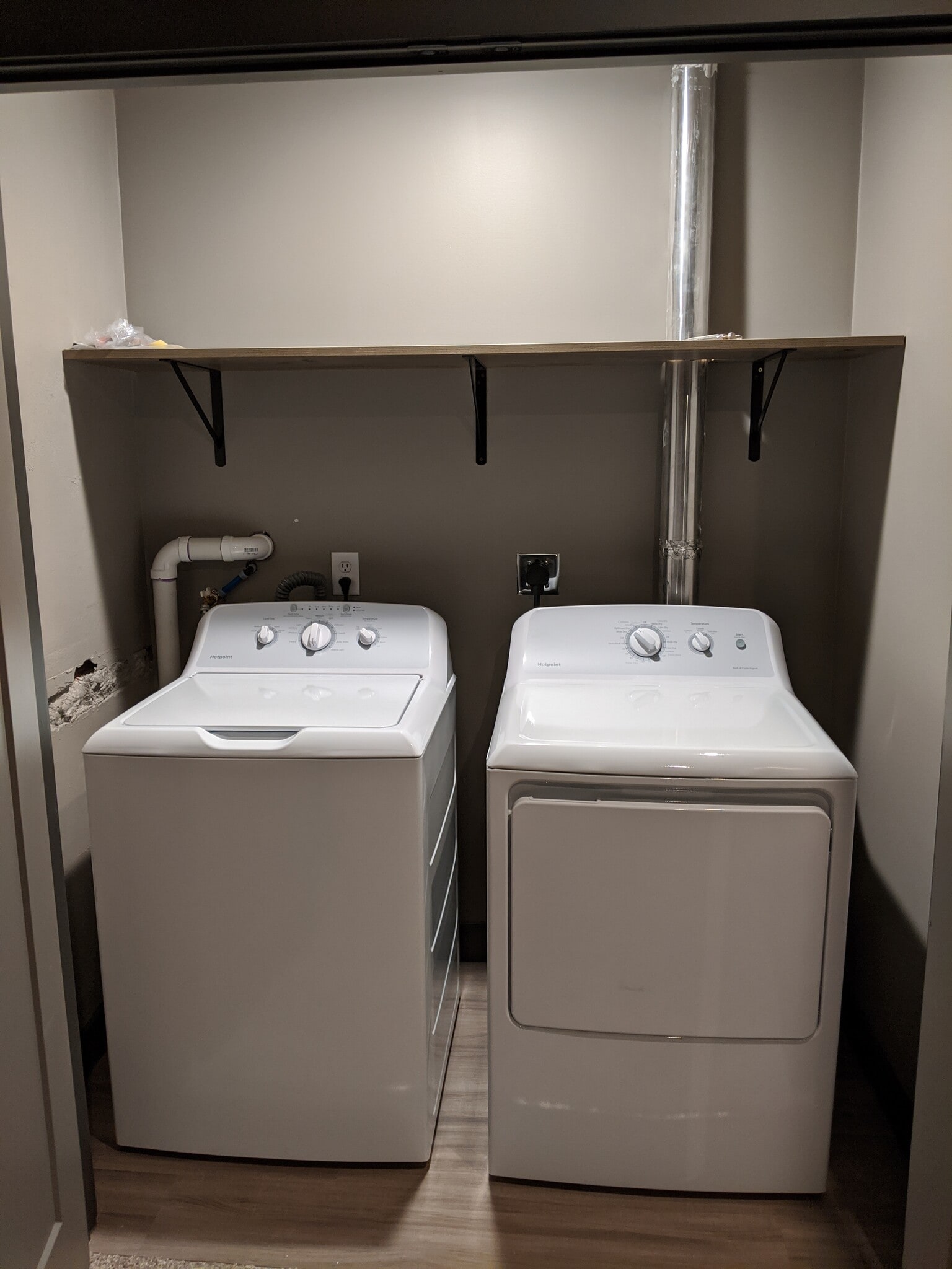 In Unit Laundry - 196 W Main St