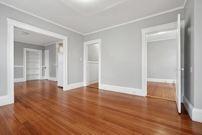 Building Photo - 55 Summer St