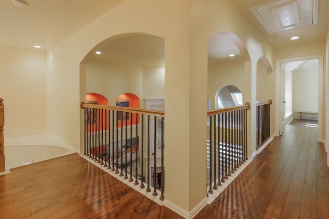 Building Photo - 3187 Blue Oak Dr