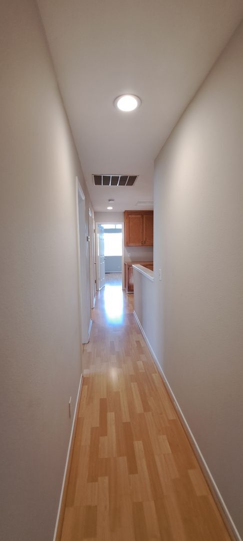 Building Photo - 320 Stamper Cir