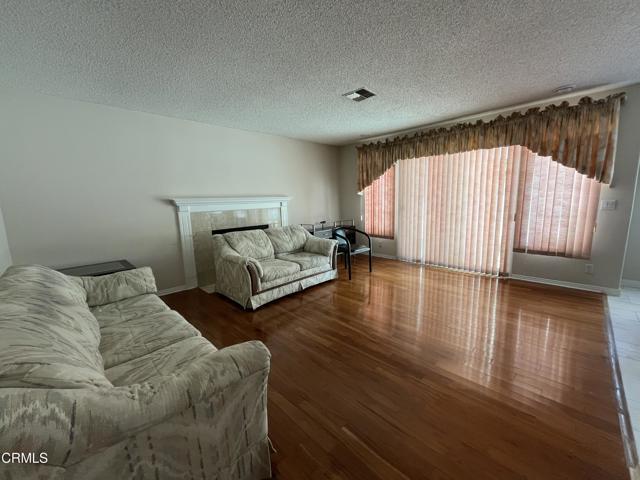 Building Photo - 15736 Gun Tree Dr