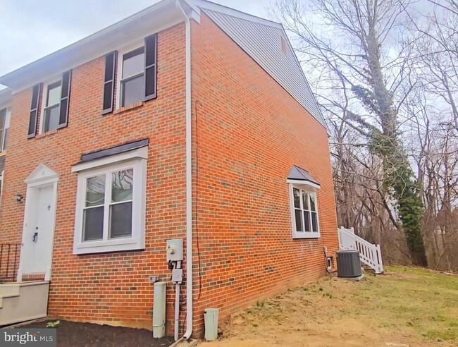 Building Photo - 18 Kristina Ct