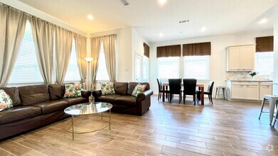 Building Photo - 4516 Bartagrass Dr