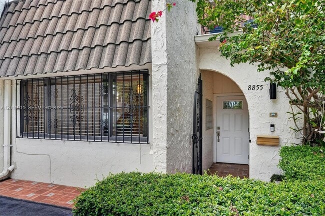 Building Photo - 8855 SW 62nd Terrace