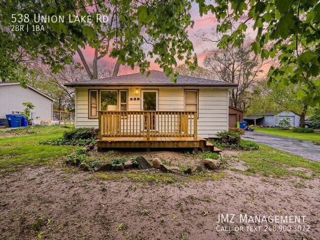 Primary Photo - 538 Union Lake Rd