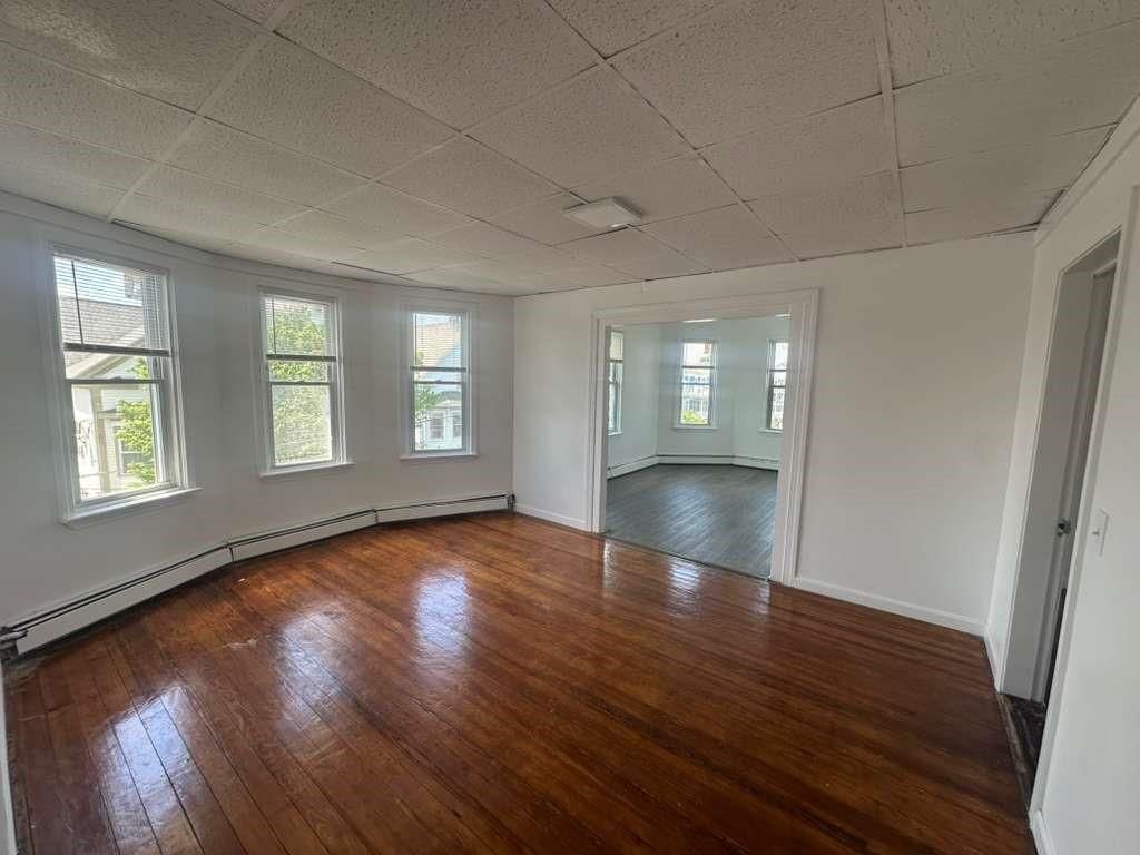 Building Photo - 48 Kenwood St