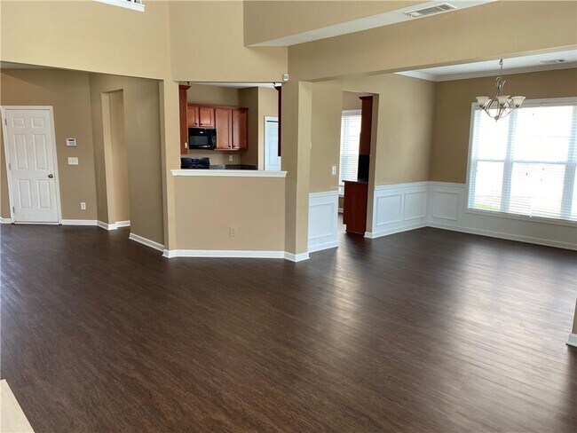 Building Photo - 5750 Carrington Pl