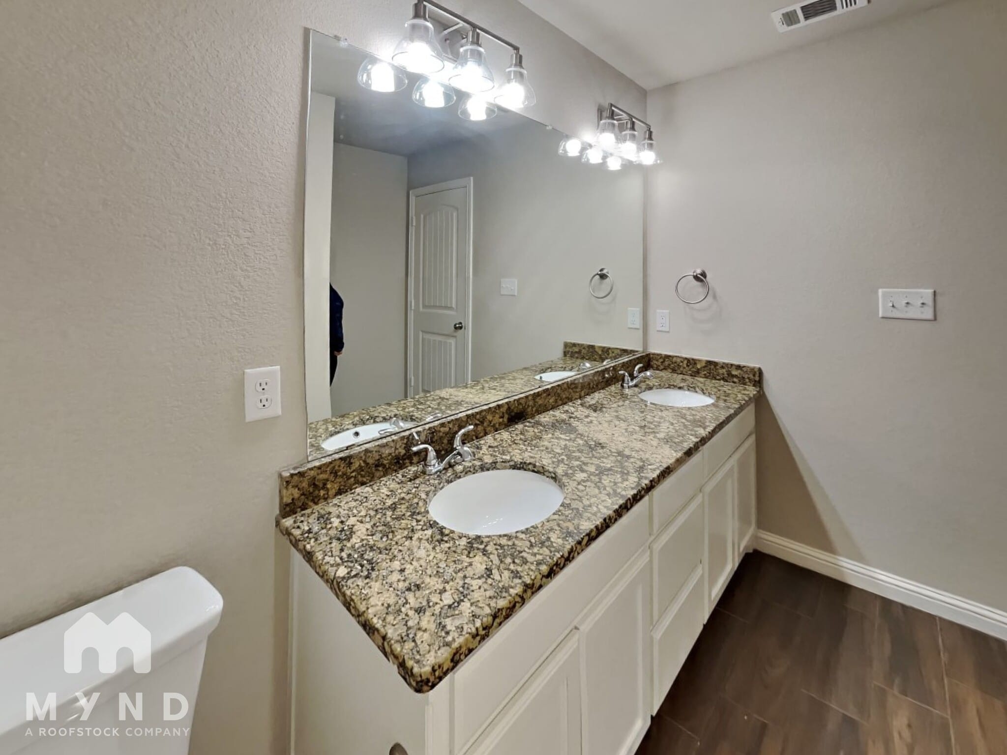 Building Photo - 708 Rolling Terrace Cir