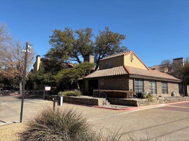 Building Photo - 5757 E University Blvd