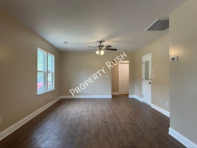 Building Photo - 8430 Springfield Rd