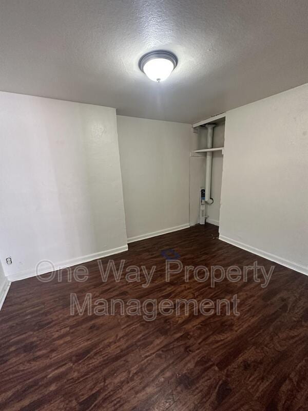 Building Photo - 1203 11th St