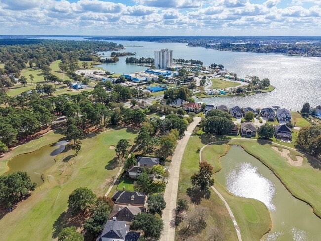 Building Photo - 23 Presidio Rd