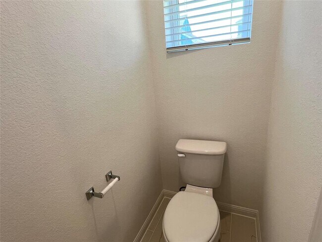 Building Photo - 302 Elm Br Trl