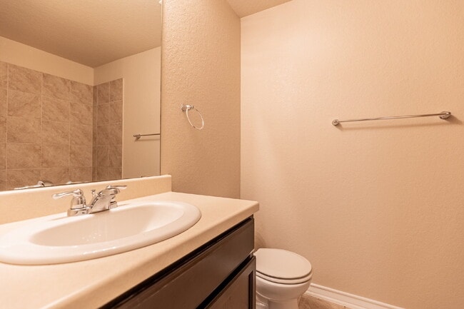 Building Photo - 15458 Bobwhite Quail