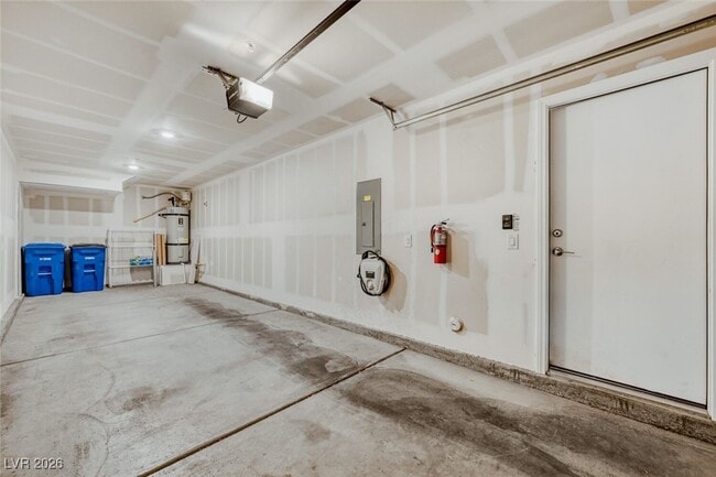 Building Photo - 12186 Scarlet Ember Rd