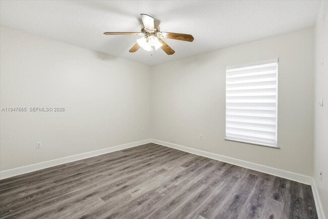 Building Photo - 18 NW 144th Dr