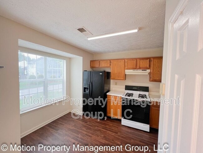 Building Photo - 6426 Charter Way