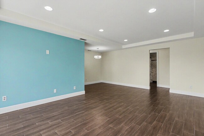 Building Photo - 1250 SW 113th Terrace
