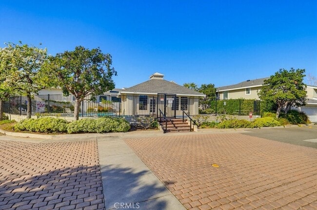 Building Photo - 23117 Kimmore Terrace