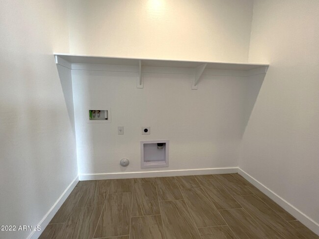 Building Photo - 12509 W Via Caballo Blanco
